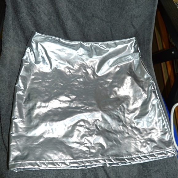 Shein Silver Skirt - Picture 2 of 3